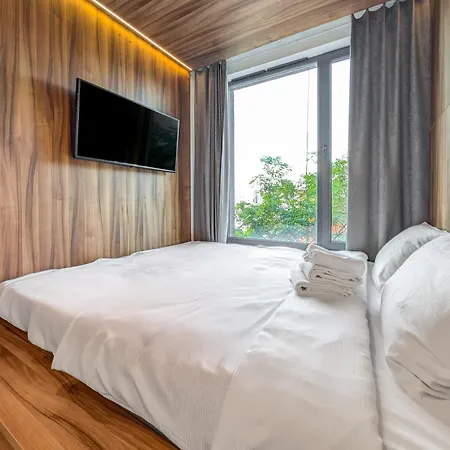 Lejlighed Legnicka Homely By Bookinghost